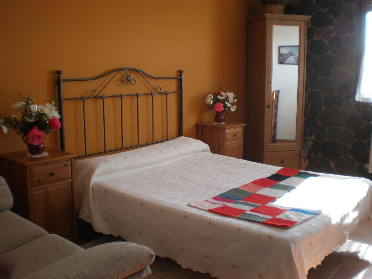 Hostal Restaurante Alto Rey Arroyo de las Fraguas Buitenkant foto